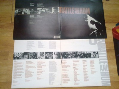 U2 - BATTLE AND HUM ( 2LP, 2 Viniluri, 1988, island, Made in UK) foto