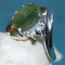 inel superb cu safir verde mare 100% natural oval cut argint 925 placat aur alb!!!