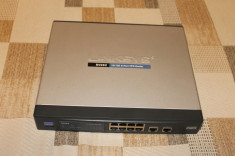 Router VPN Linksys RV082 foto