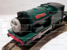 TOMY/TrackMaster trenulet baterii - Thomas locomotiva PETER SAM cu 2 vagoane foto