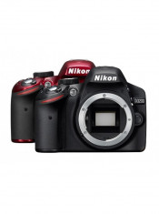 Nikon D3200 Body + Voucher 200 Lei foto