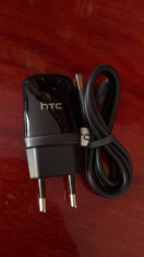 INCARCATOR HTC DESIRE 826 NOU adaptor priza + cablu de date ORIGINAL foto