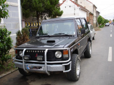 MITSUBISHI PAJERO 2.5 Turbodiesel Intercooler Off Road foto