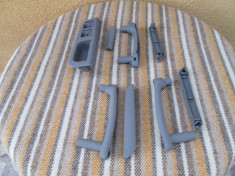 Set Manere Interior Gri OEM pt 4 usi Vw Passat an 98-05 pret 400 lei foto