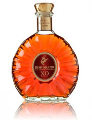 Cognac Remy Martin XO EXCELLENCE (0.7L) !!! SUPERPRET !!! foto