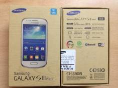 Samsung I8200 Galaxy S III mini black/white - NOU SIGILAT foto