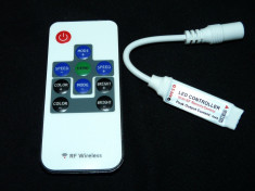 Controller cu telecomanda radio (10 taste) pentru benzi cu leduri RGB 3528 si 5050 foto