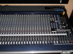 Mixer Yamaha MG32 FX foto