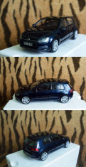 VW Golf 7 1/18 foto