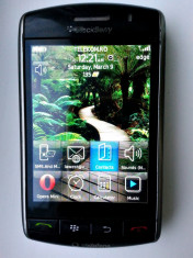 Telefon Blackberry Storm 9500 touchscreen foto