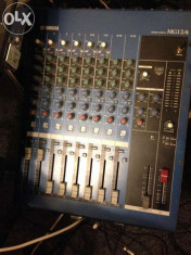 Yamaha MG12/4CX - Mixer Profesional Studio foto