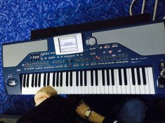 Korg Pa800 foto