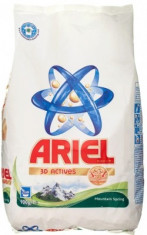 Detergent manual 900g. Ariel 3D Actives Mountain Sprin foto