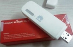 Modem 3G/WIFI HotSpot Wingle Huawei e8231 internet wireless in masina foto