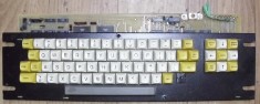 tastatura veche extrem de rara calculator pare a fi Ice Felix defecta foto
