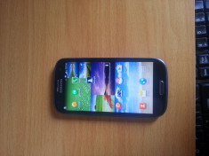 Vand Samsung Galaxy S3 GT I9300 foto