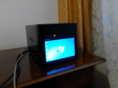 Unitate PC cu monitor touchscreen integrat Shuttle XPC D10 foto