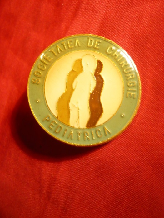 Insigna Medicina- Societatea de Chirurgie Pediatrica