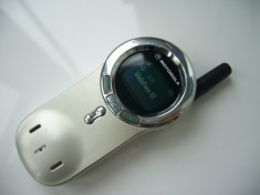 Motorola V70, de colectie, stare foarte buna, poze reale ! foto