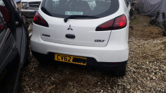 Bara Spate facelift Mitsubishi Colt 2 usi foto