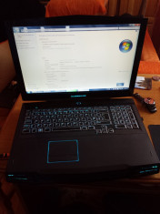 Alienware M17 x R2 foto