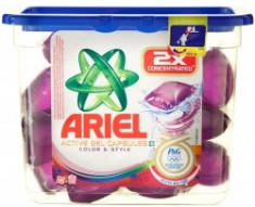 Detergent capsule 16x35g. Ariel Color&amp;amp;Style foto