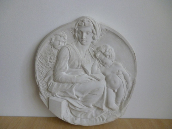 OBIECT DE DECOR &ldquo;Madonna cu Pruncul&rdquo; (replica a lucrarii lui Michelangelo)