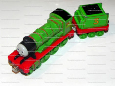 TAKE Along / TAKE-n-Play cu magnet - Thomas and Friends trenulet jucarie - locomotiva HENRY - (HFB1) foto