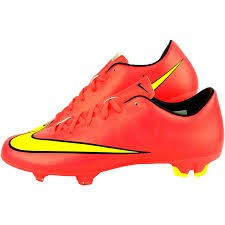 Ghete de fotbal nike mercurial foto