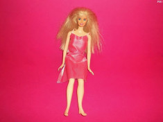 papusa barbie mattel cap 1998 si corp 1999 foto