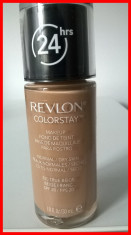 Revlon ColorStay ten NORMAL / USCAT / DRY - 320 TRUE BEIGE foto