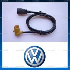 Cablaj pentru media USB INPUT pentru VW Golf 5, Golf 6, Jetta, Eos, Passat, Scirocco compatibil RCD 510 si RNS foto