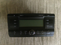 RADIO CD SKODA OCTAVIA 2 foto