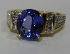 Inel aur 18k cu Tanzanite si Diamante by &amp;quot; ILIANA&amp;quot; stantat interior 18k ILIANA si TZ2,81 D0,36 foto