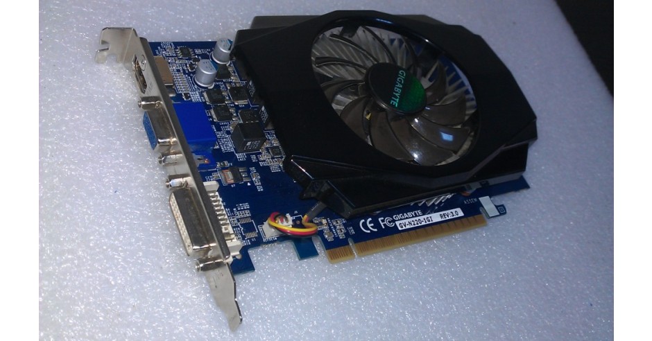 ENGT220/DI/1GD2(LP)A | Asus Nvidia Geforce Gt 220 1Gb Vc