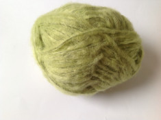 Fir de tricotat sau crosetat , Mohair cu lana si acril , foarte moale, foarte pufos , gros , verde mar - pret pe 410 g foto