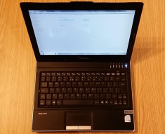 Laptop Fujitsu AmiloPro V3205 foto