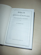 BIBLIA // CCA 1990, FOI SUBTIRI foto