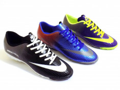 GHETE ADIDASI FOTBAL NIKE MERCURIAL VICTORY , MARIMEA 44 foto