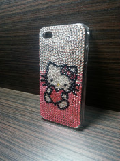 Husa hard case iPhone 4 Hello Kitty cu cristale albe si rosii! - TRANSPORT GRATUIT LA PLATA IN AVANS! foto