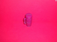 figurina butoi cu forma ce se desface in doua din plastic foto