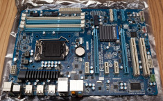 Placa de baza Socket 1155 Gigabyte GA-P67A-UD3-B3 ATX DDR3 foto