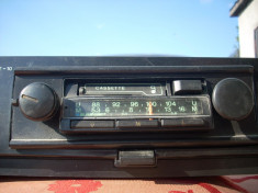 Radiocasetofon auto BLAUPUNKT - retro - anii -&amp;#039;70s - ieftin pt Oldtimer foto