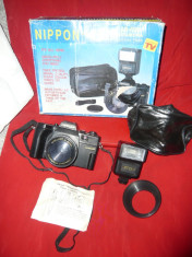 Aparat Foto cu film : Nippon 35mm focus free Camera cu blitz electronic husa foto