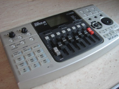 Multitrack Recorder Zoom Mrs-8 (chitara, bass, voce, clape, tobe) foto