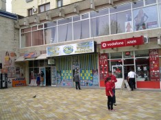 Inchiriez spatiu comercial Fortuna parter centru Pitesti foto