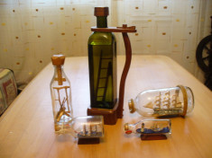 Colectie 5 sticle (sticla) obiecte din lemn la interior,scara,corabie,vas panze foto
