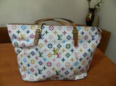 GEANTA LOUIS VUITTON ,PRET MICUT! 47 X 30 CM--- foto