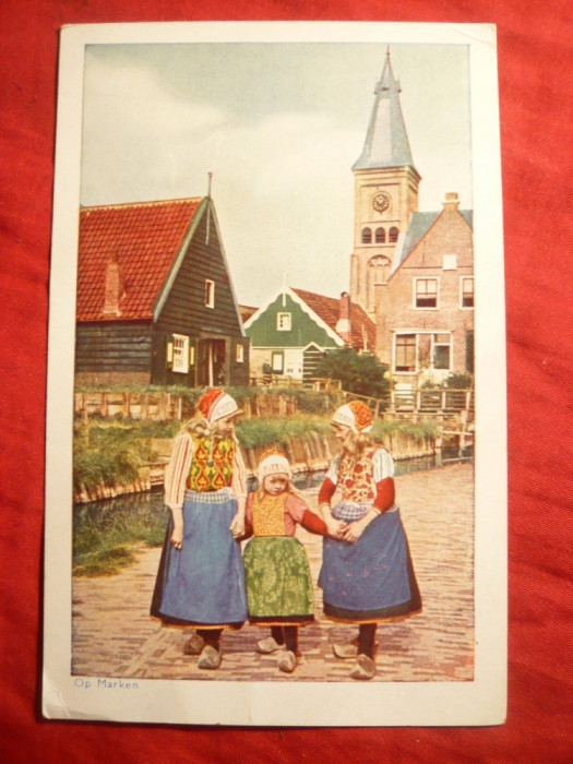 Ilustrata -3 Fetite Olandeze in costume nationale, cca.1920