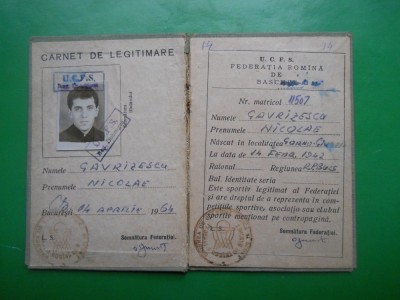HOPCT CARNET DE LEGITIMARE-FEDERATIA ROMANA DE BASCHET-GAVRILESCU NICOLAE 1964 foto